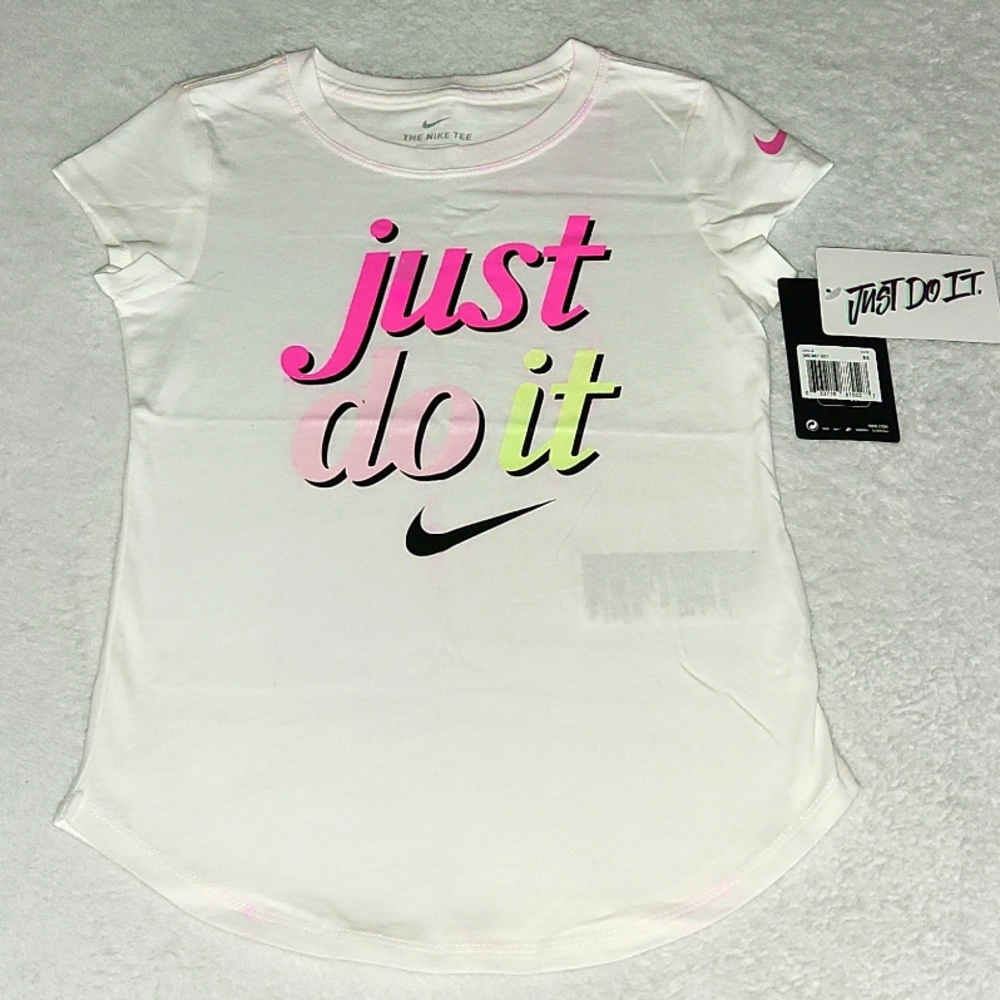 NWT Nike